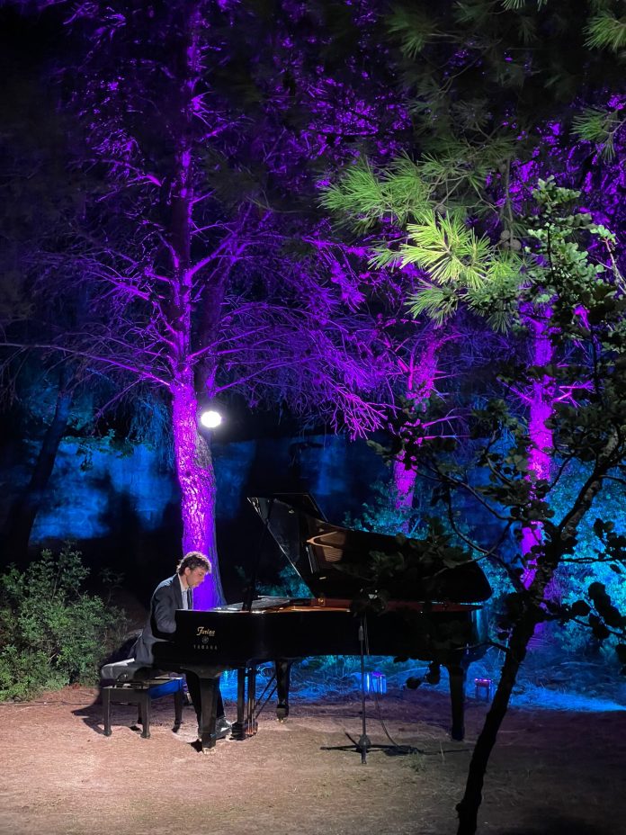 08535984-30e5-4f8f-80bb-b3fd4f7ce67e