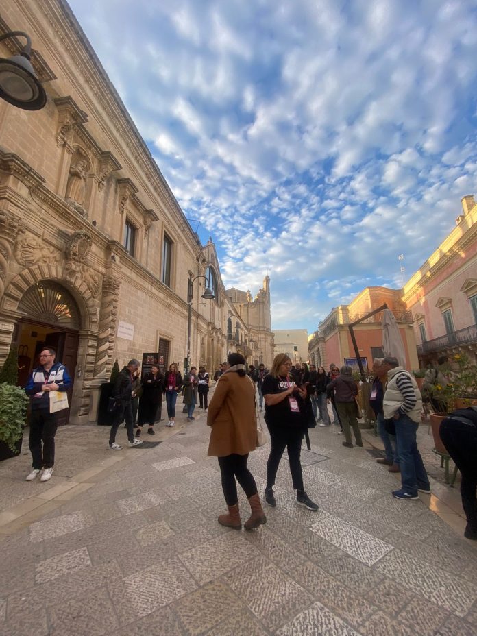 5c755eee-80a4-4d0c-9921-ab6c4d8537e1